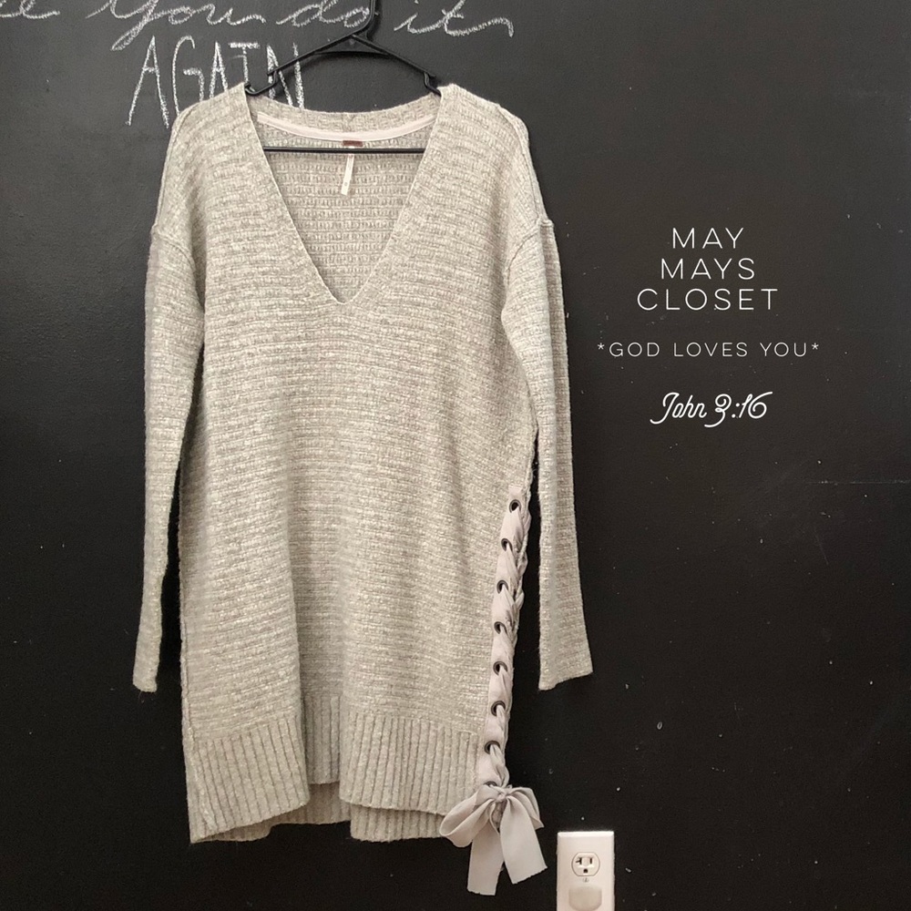 Free People Lace Up Tunic Sweater Heart It XS S M